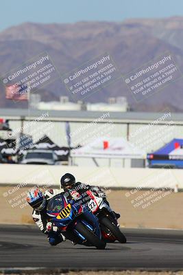 media/Dec-06-2024-CVMA Friday Practice (Fri) [[e1d1c5d4fc]]/4-Group 4 and Trackday/Session 2 (Turn 15)/